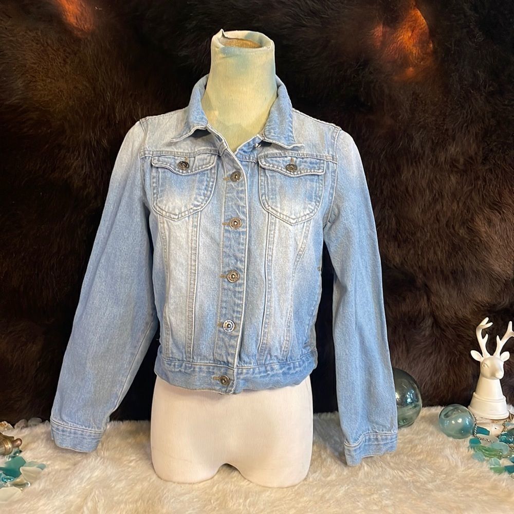 The style between us cropped denim jacket M (3200)